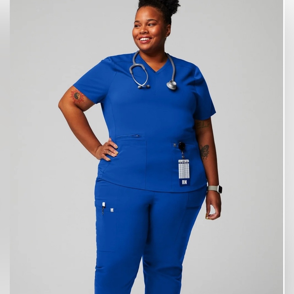 Fabletics Royal Blue Scrub Top 3xl brand new